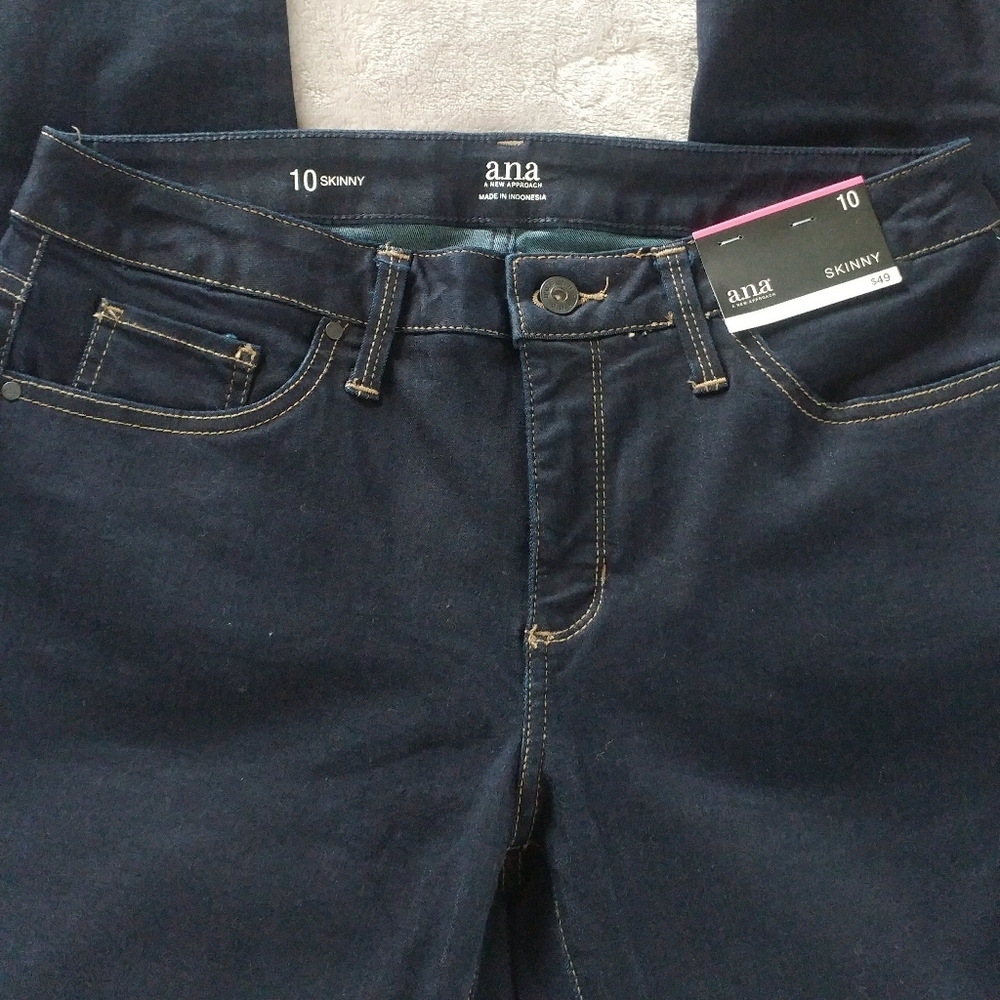 a.n.a. Skinny Jeans